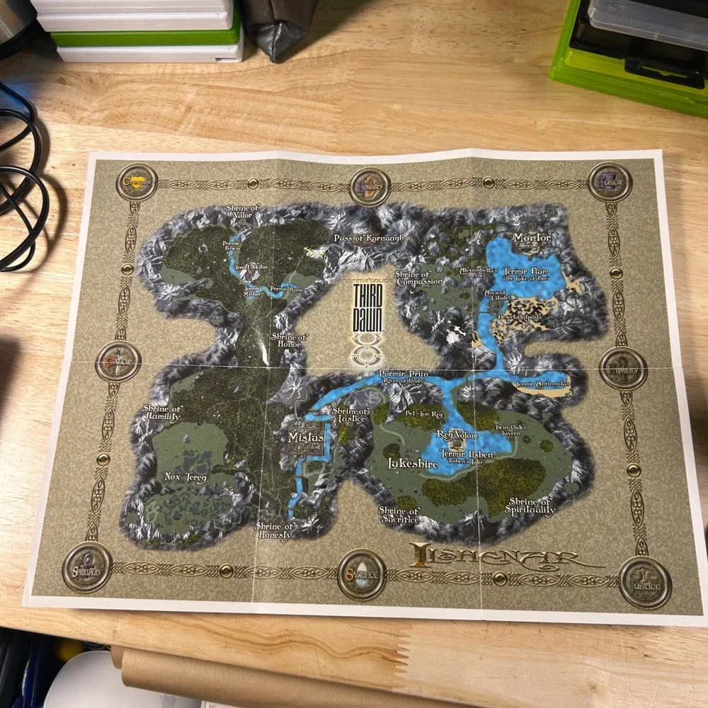Ultima Online Third Dawn Britannia Ilshenar Double Sided Paper Map Vintage RPG